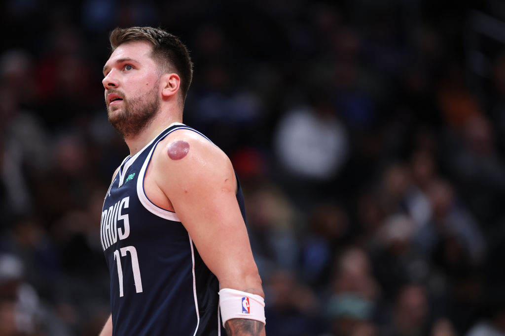 Dallas Mavericks v Washington Wizards