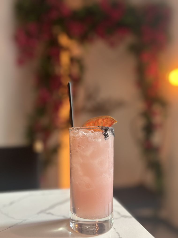 Juliette- Peach Collins by Kyma