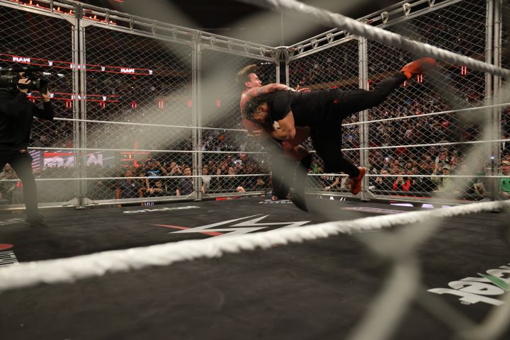 WWE Monday Night Raw