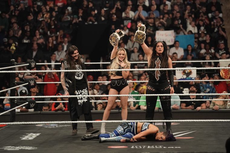 WWE Monday Night Raw