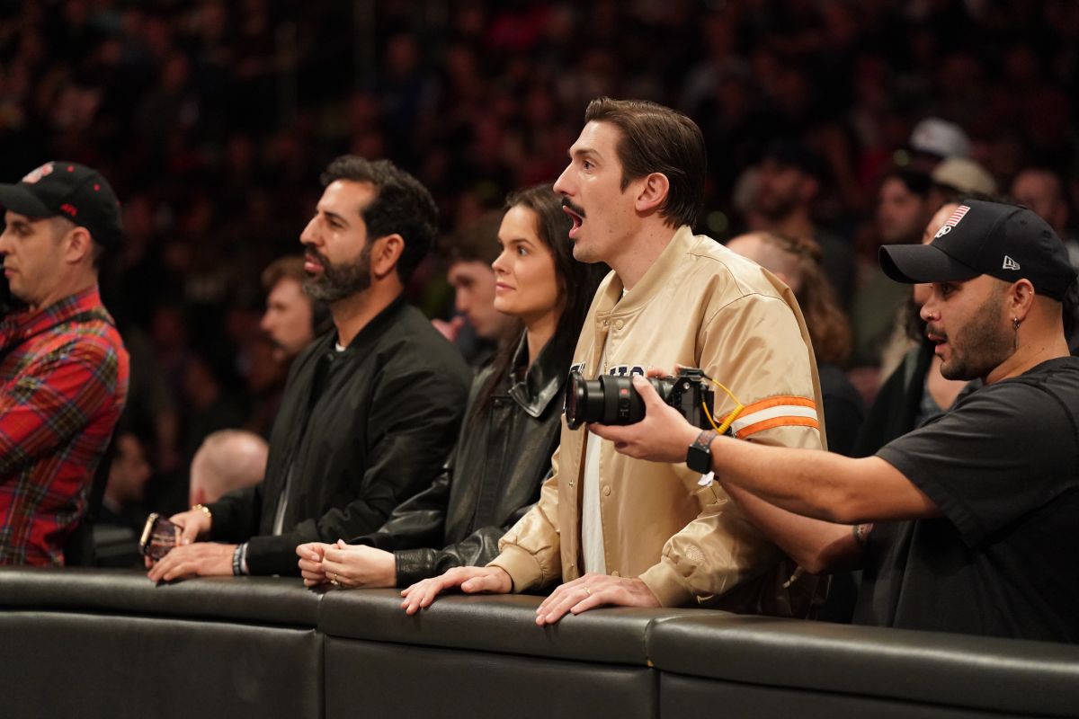 WWE Monday Night Raw