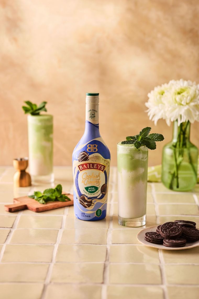 Cookies & Creamy Shamrock Shake