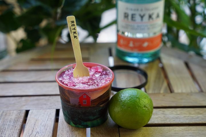 Frozen Cosmo