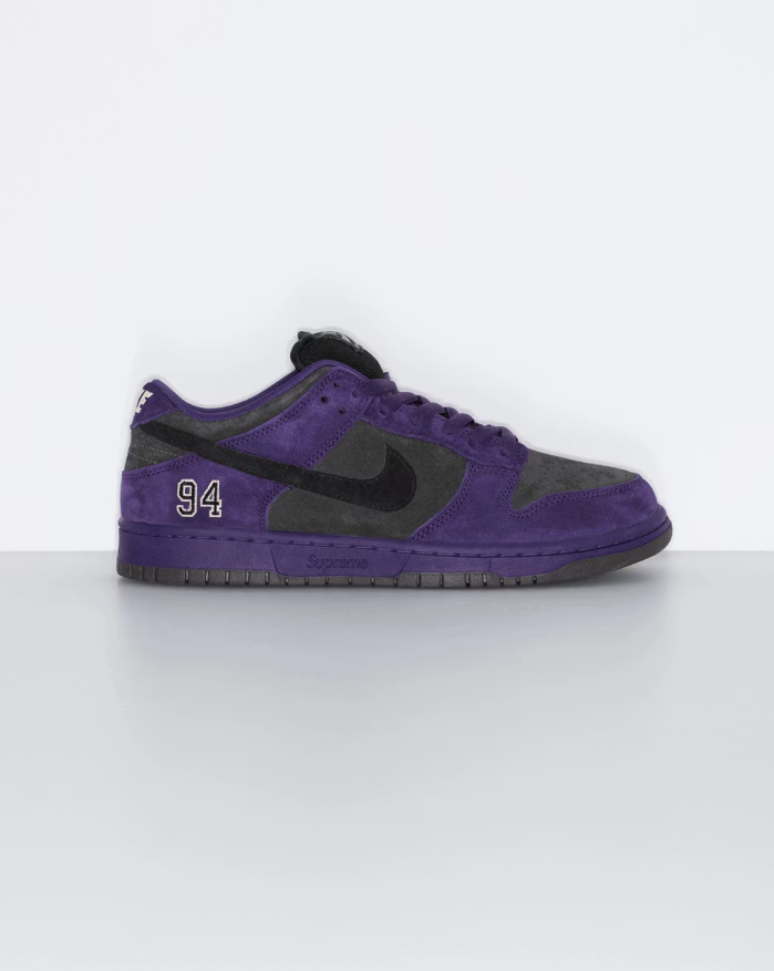 Supreme/ Nike SB Dunk Low 2025