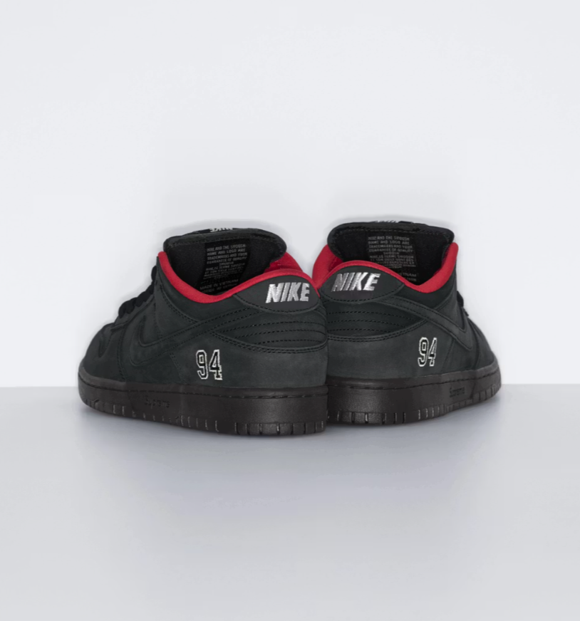 Supreme/ Nike SB Dunk Low 2025