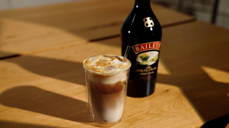 Crème Brûlée Iced Latte