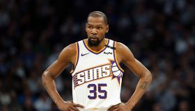 Phoenix Suns v Minnesota Timberwolves