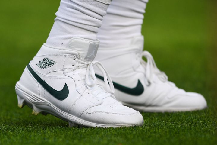 White 1s >