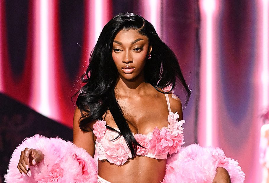 The 2025 Victoria's Secret Fashion Show - Runway