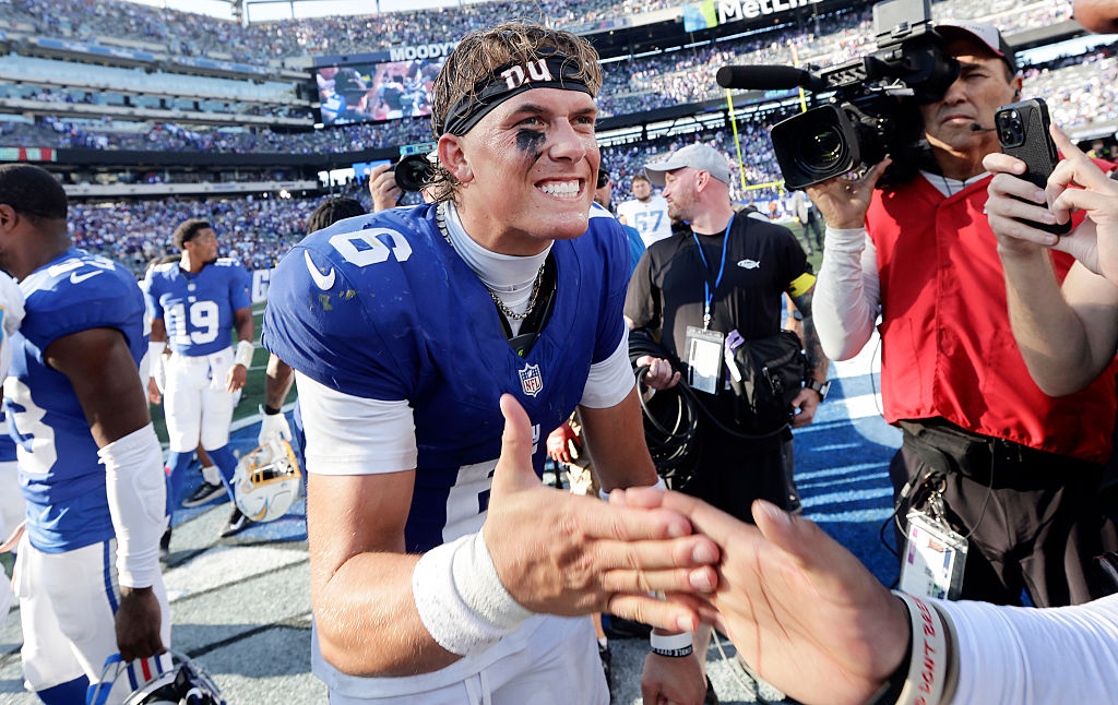Los Angeles Chargers v New York Giants - NFL 2025