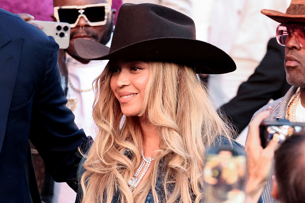 Beyoncé Sparks Act III & Met Gala Speculation With Post Beyoncé Sparks Act III & Met Gala Speculation With Post