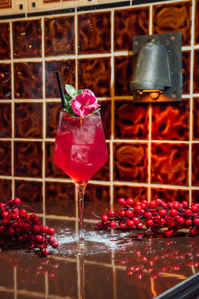 Winter Fruit Sake Spritz