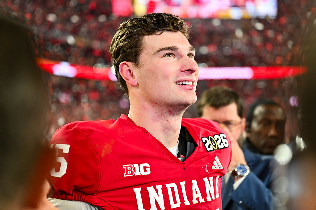 The Fumble: Debating The Fernando Mendoza Hype, Danny Green Talks Ja Morant Drama, & More