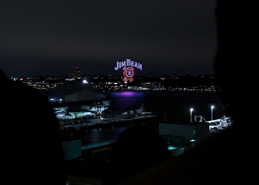 Jim Beam & Lemonade Kit Refresh Your Season