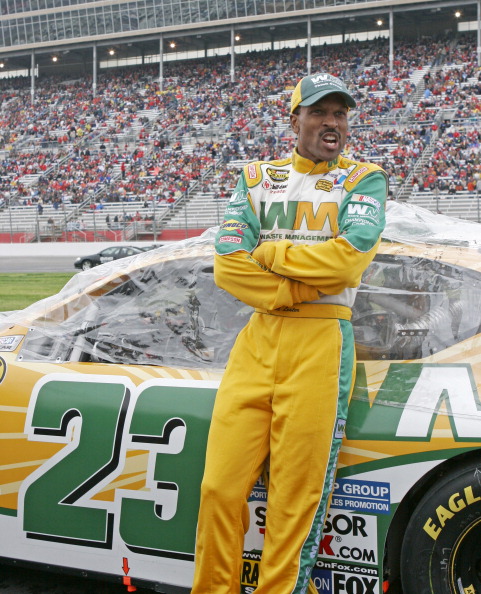 Bill Lester NASCAR - NEXTEL Cup - Golden Corral 500 - Black NASCAR drivers 
