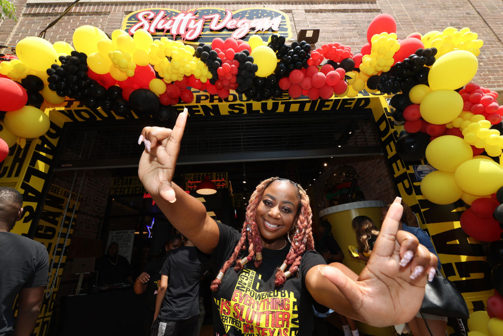 Slutty Vegan Dallas Grand Opening