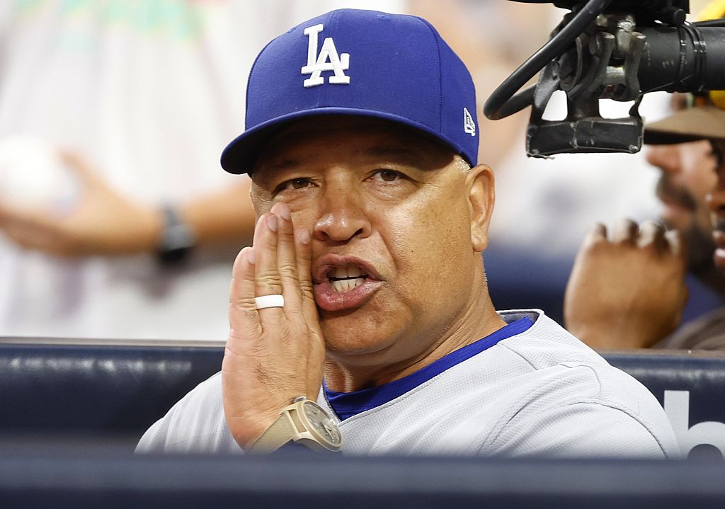 Dave Roberts - mlb black managers