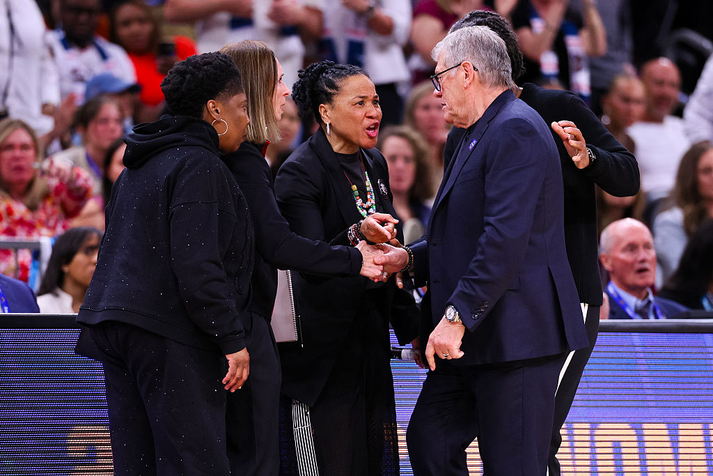 Dawn Staley Heads to Championship Game As Geno Auriemma Crashes Out, Social Media Rips Him