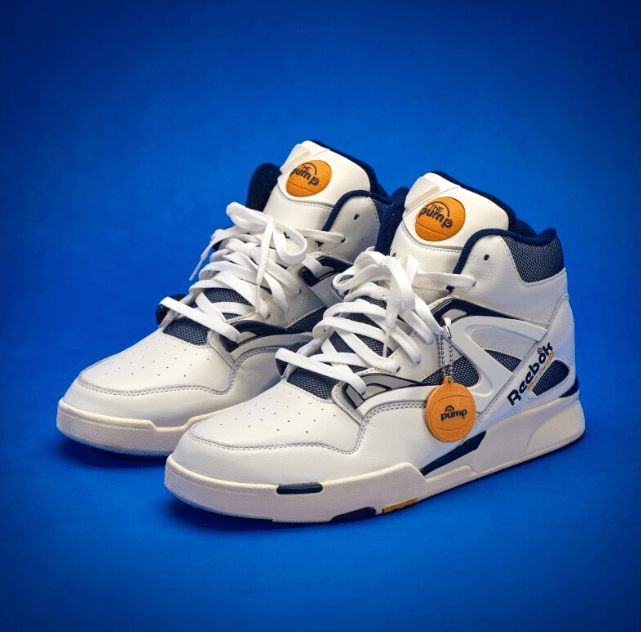 aSotheby's Stephen Curry Collection "My Sneaker Free Agency"