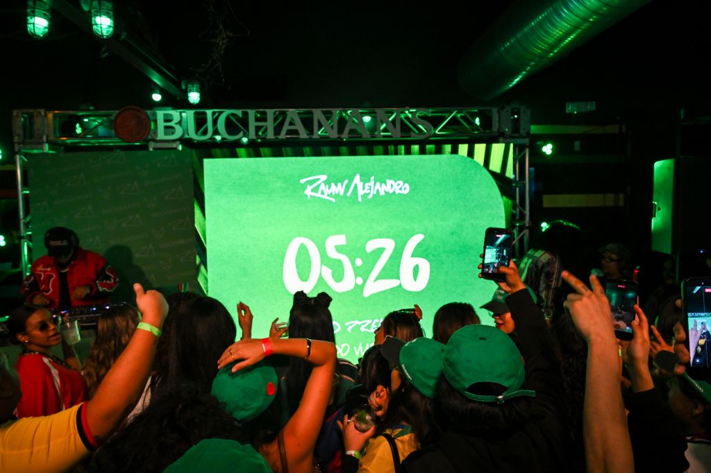 Buchanan's x Rauw Alejandro