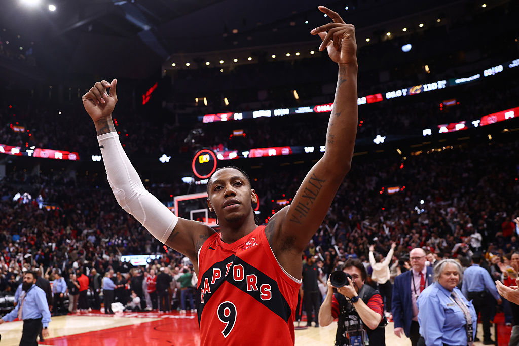 Raptors’ RJ Barrett Hits Rim-Bouncing Miracle Shot In Cavs Series & Even LeBron James Is Impressed