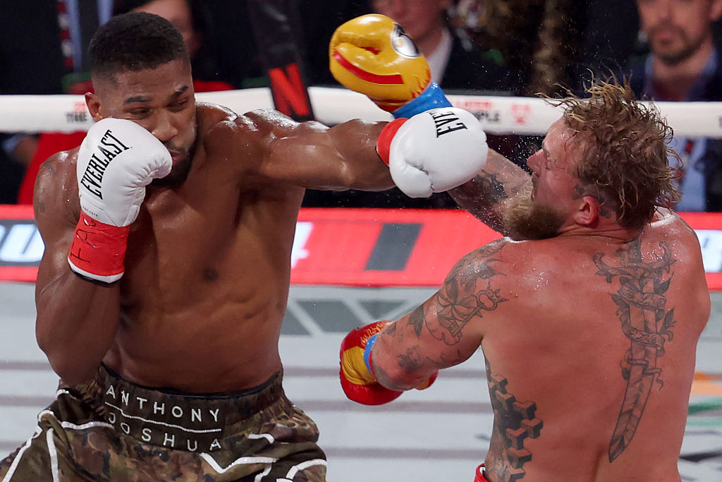 Jake Paul v Anthony Joshua