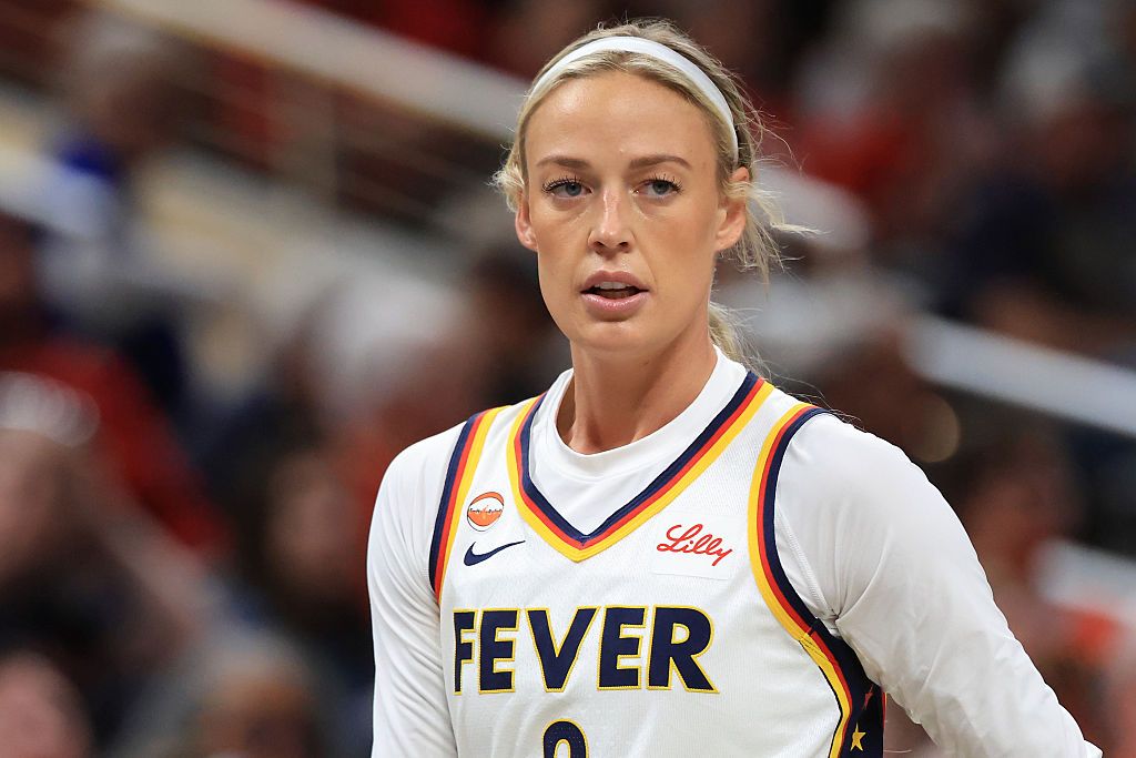 Dallas Wings v Indiana Fever