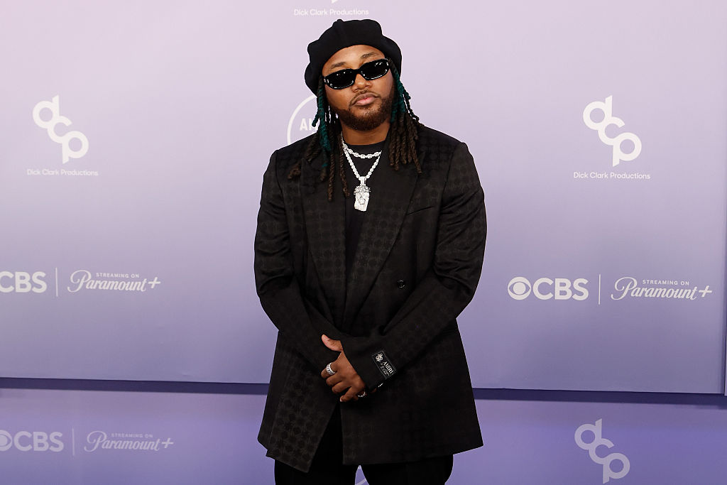 52nd American Music Awards - Arrivals