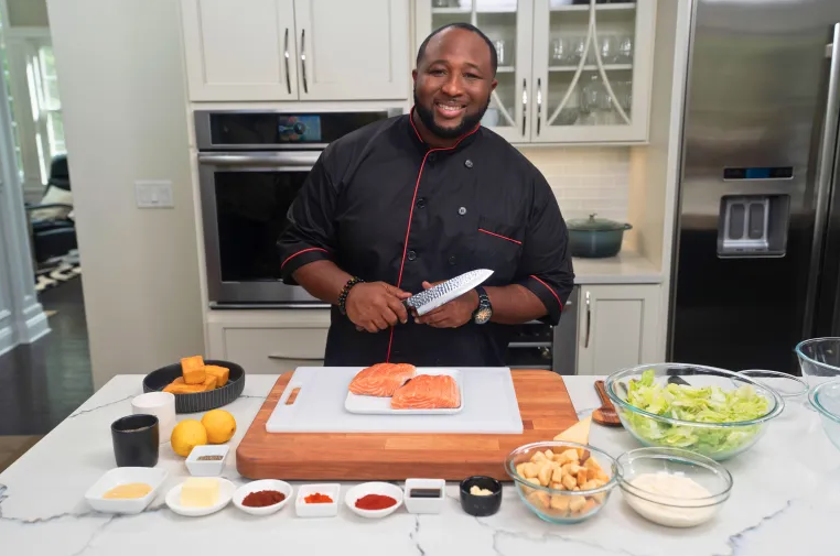 Chef Jernard Gives The Caesar Salad A ‘Kicked-Up’ Southern Makeover On ‘New Soul Kitchen Remix’