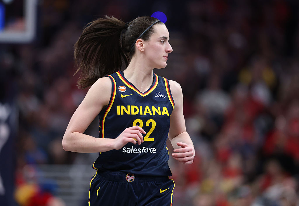 Chicago Sky v Indiana Fever