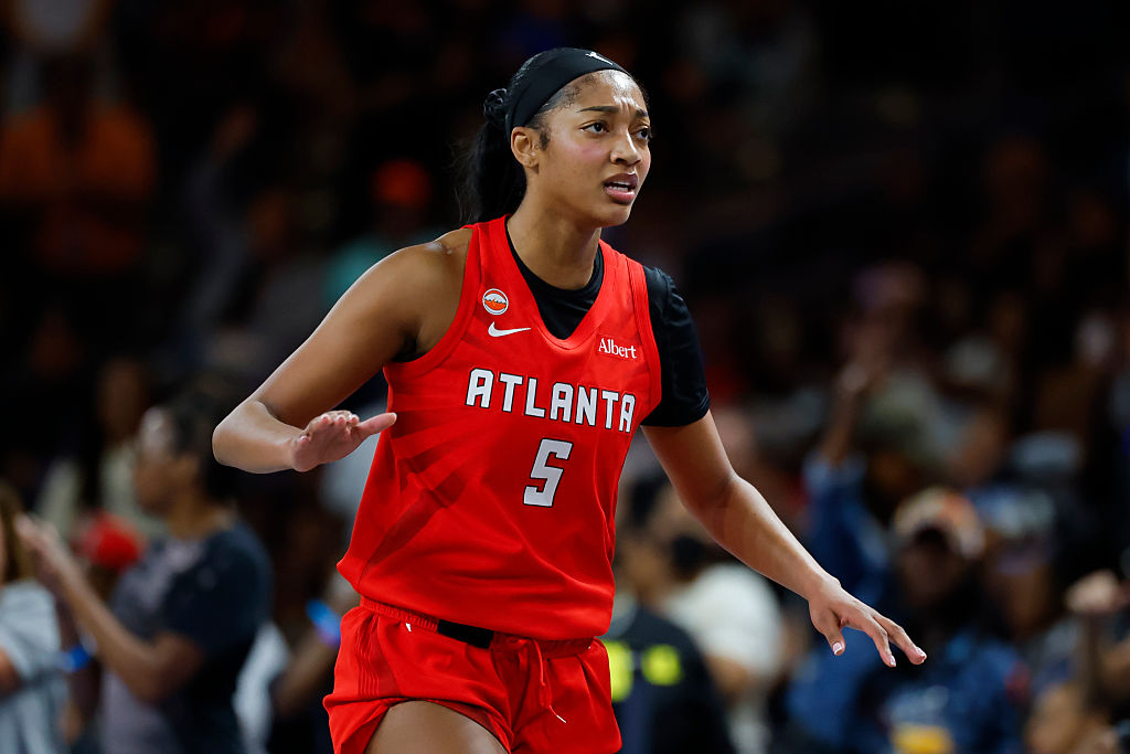 Angel Reese Fires Back At WNBA Coach Over Alleged “Protected Species” Comment That Social Media Labeled Racist