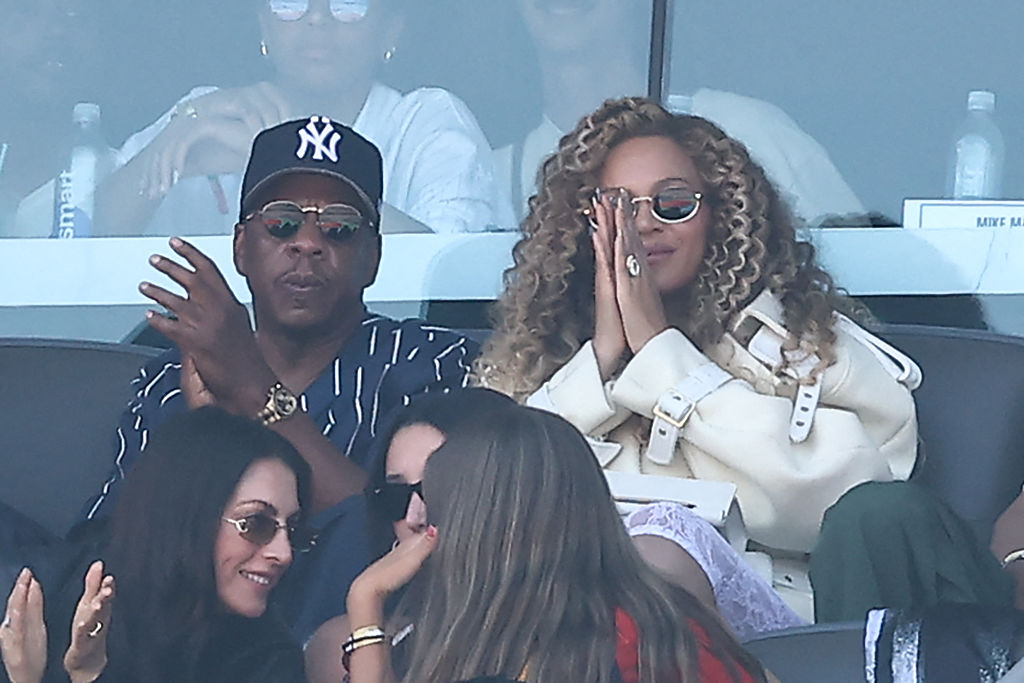 JAŸ-Z And Beyoncé’s Hamptons Home Damaged After Man Crashes Into Gate, Couple Seen At World Cup Right After