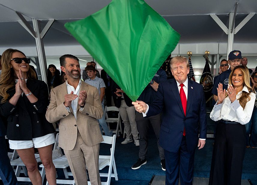 TOPSHOT-US-POLITICS-TRUMP-FREEDOM 250-GRAND PRIX